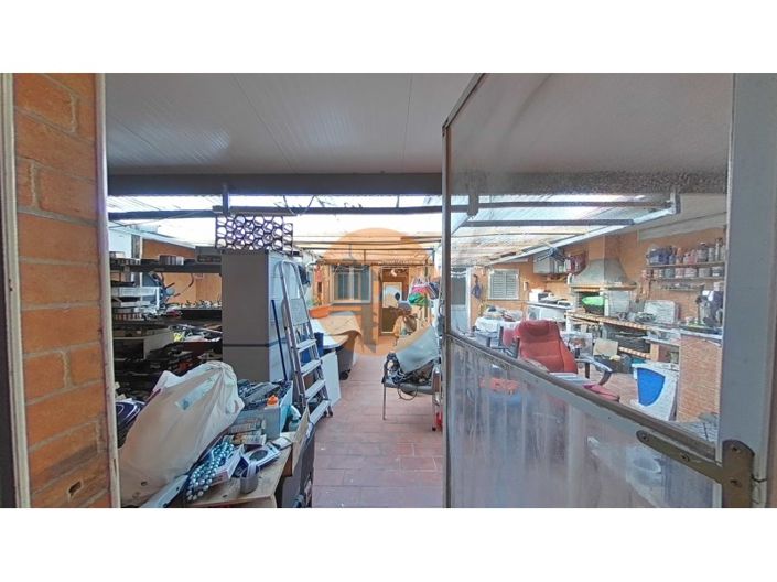 Image No.27-3 Bed House for sale