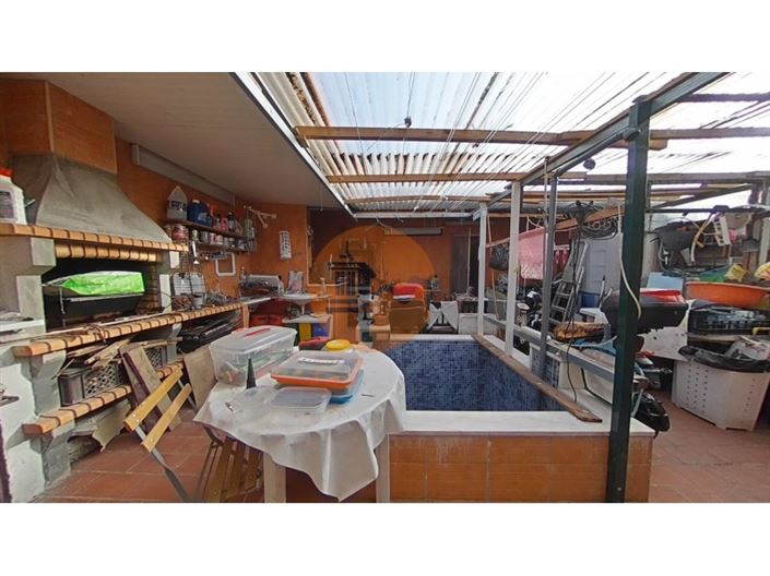 Image No.31-3 Bed House for sale