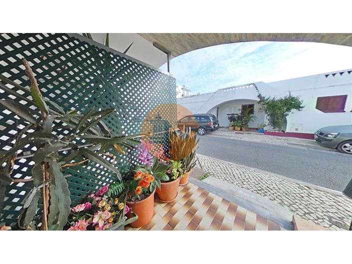 Image No.40-3 Bed House for sale