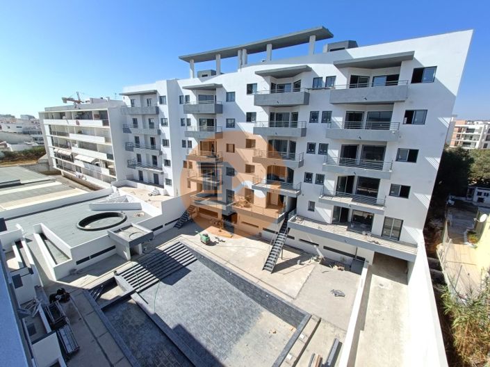 Image No.30-3 Bed Apartment for sale