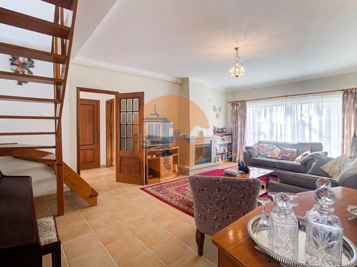 Image No.29-4 Bed House for sale