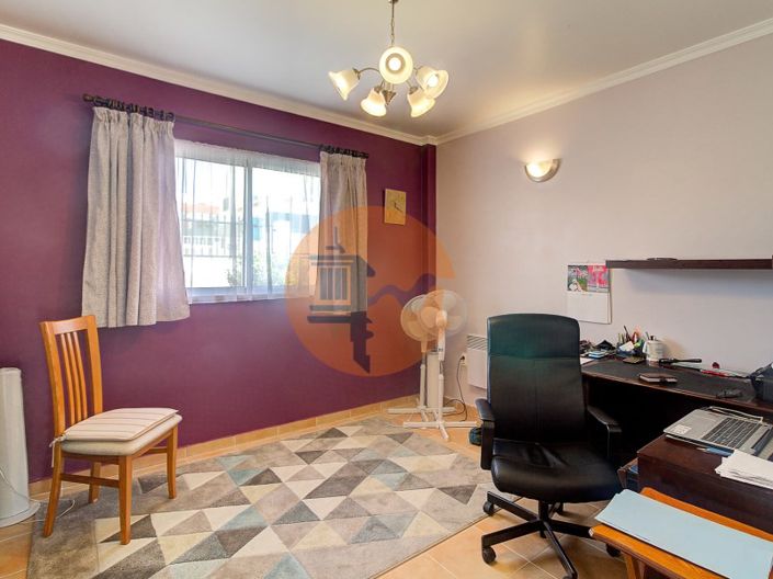 Image No.32-4 Bed House for sale