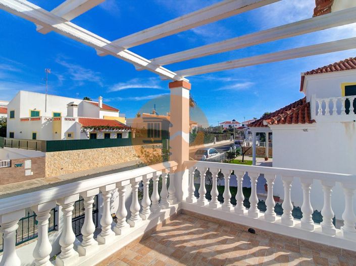 Image No.47-4 Bed House for sale