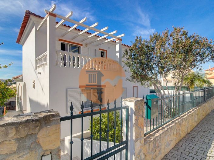 Image No.9-4 Bed House for sale