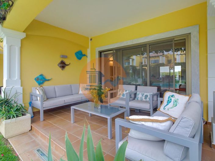 Image No.24-3 Bed House for sale