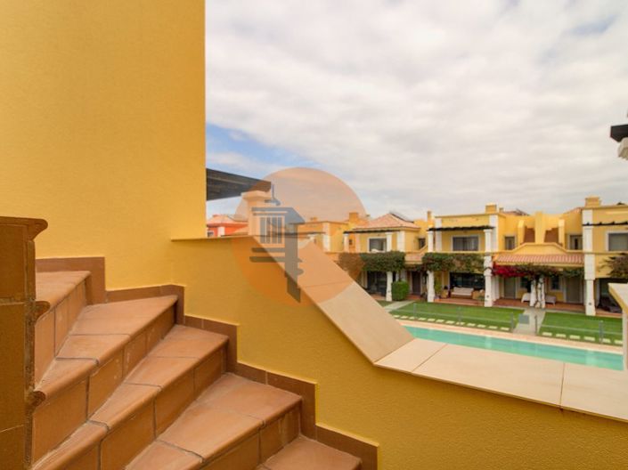 Image No.47-3 Bed House for sale