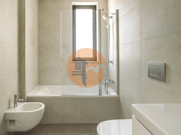 Image No.38-3 Bed House for sale