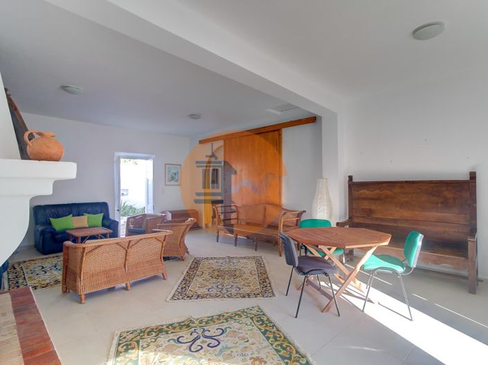 Image No.24-4 Bed House for sale