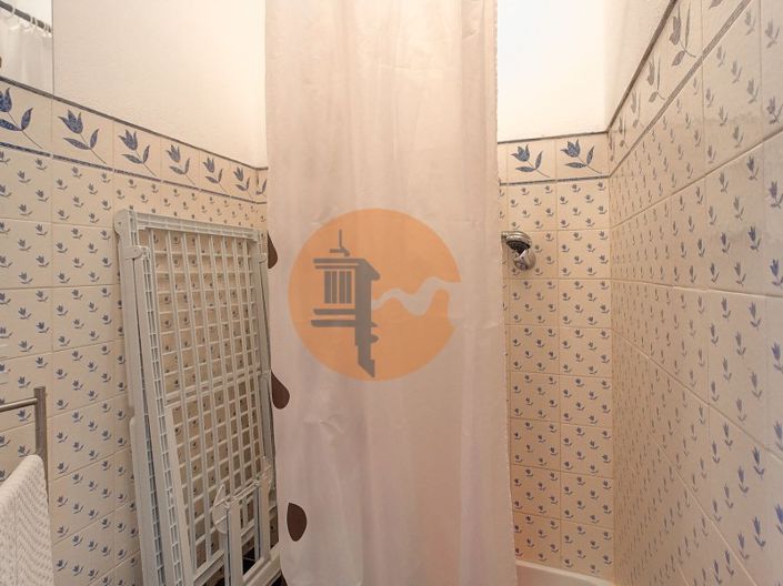 Image No.31-4 Bed House for sale