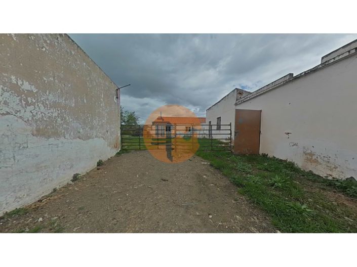 Image No.36-3 Bed House for sale