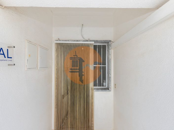 Image No.58-12 Bed House for sale