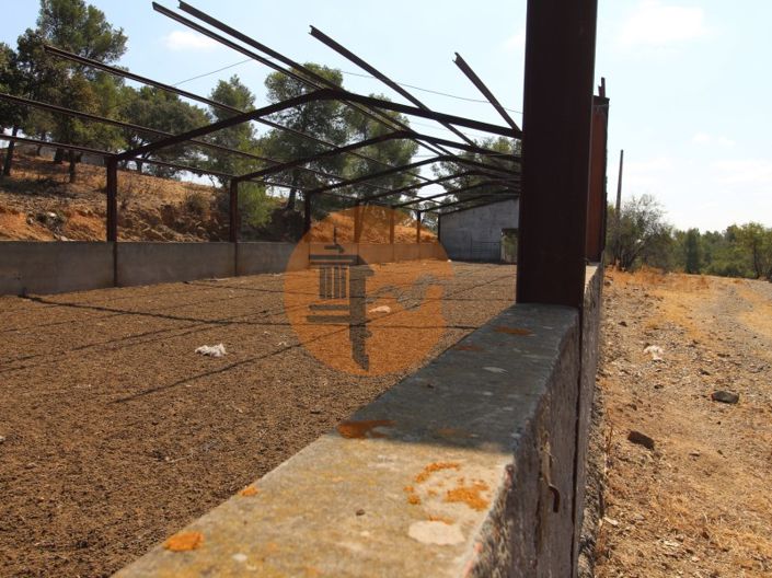 Image No.11-2 Bed Farmhouse for sale