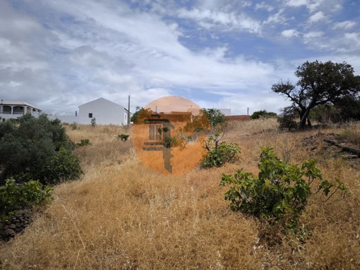 Image No.21-3 Bed House for sale