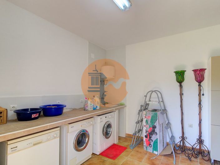 Image No.47-4 Bed House for sale