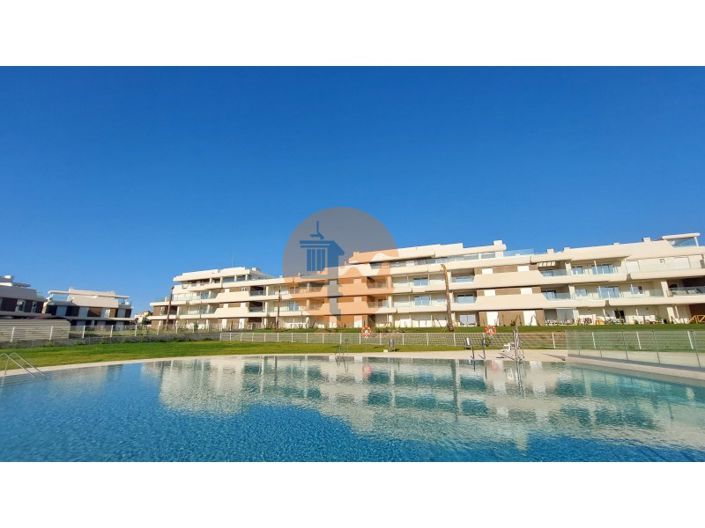 Image No.38-3 Bed Apartment for sale