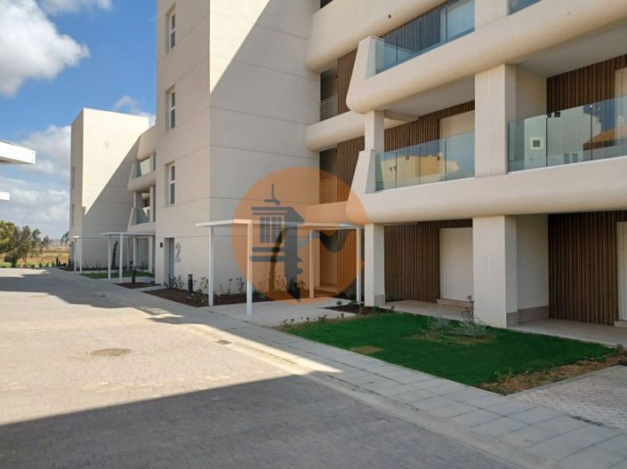 Image No.41-3 Bed Apartment for sale