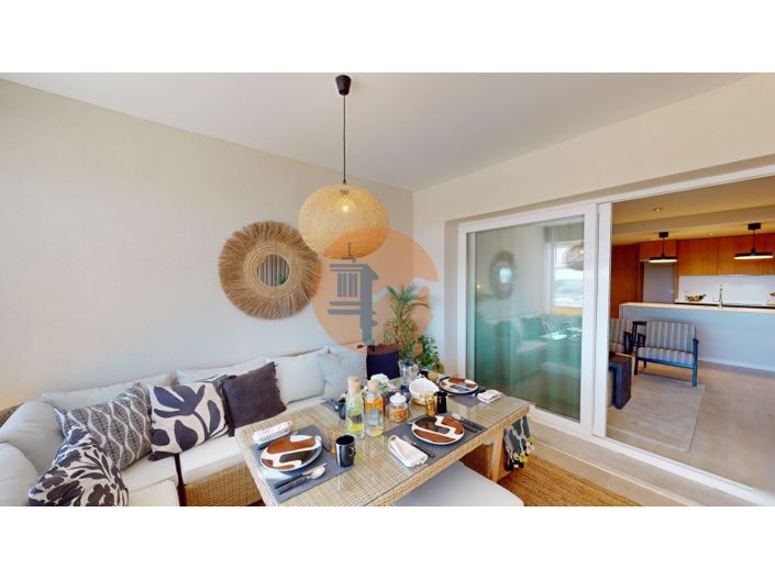 Image No.24-3 Bed Apartment for sale