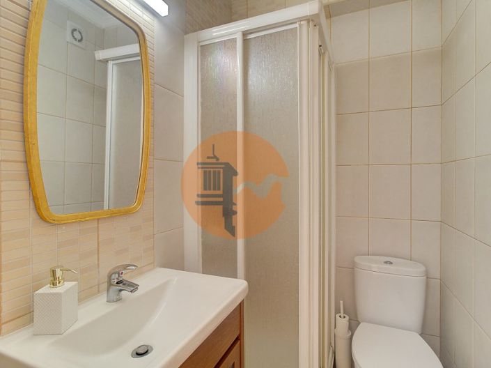 Image No.21-2 Bed Apartment for sale