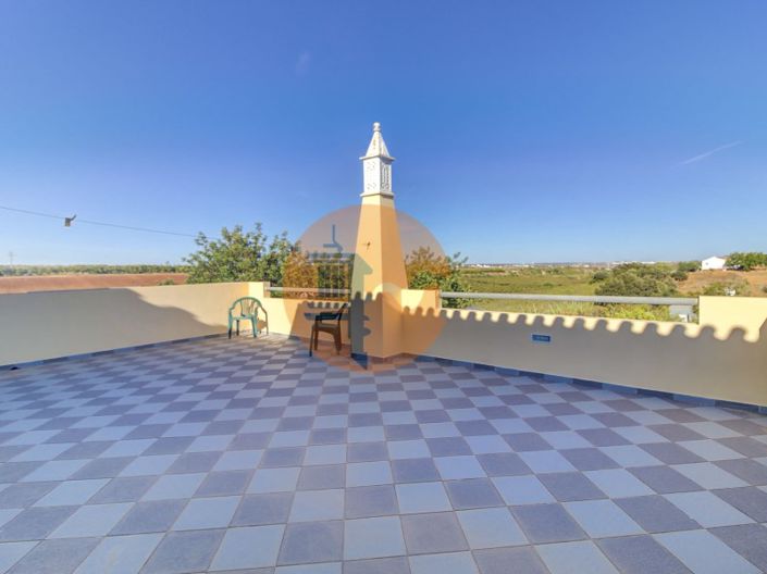 Image No.23-4 Bed House for sale