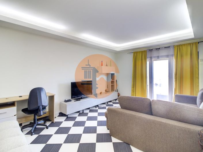 Image No.37-4 Bed House for sale