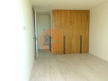 idcaa87e01-0000-0500-0000-000016e75de3