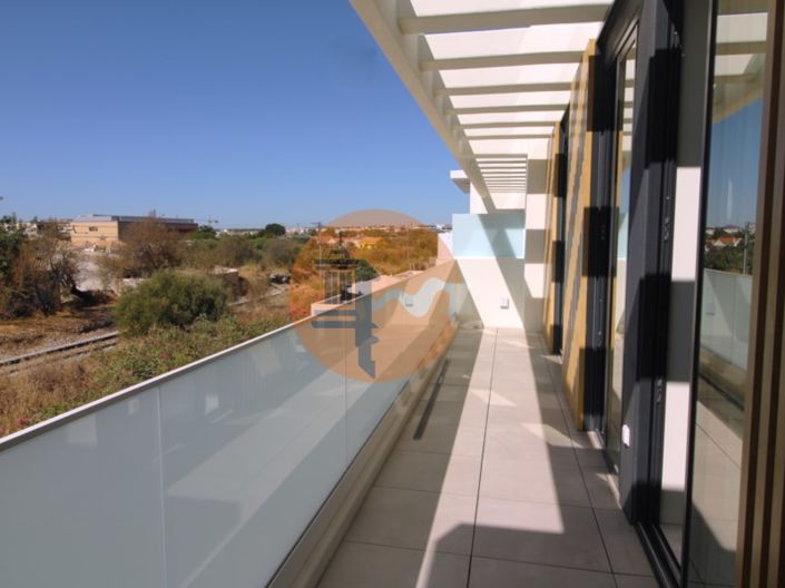 Image No.33-4 Bed House for sale