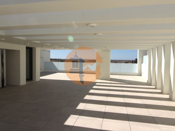 Image No.48-4 Bed House for sale