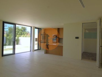 idcaa87e01-0000-0500-0000-000016e75dab