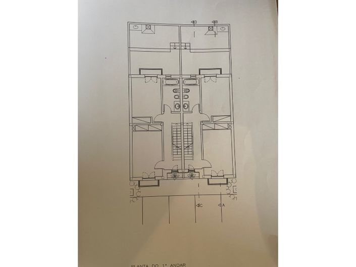 Image No.41-2 Bed House for sale
