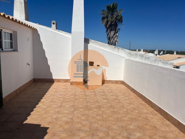 Image No.14-2 Bed House for sale