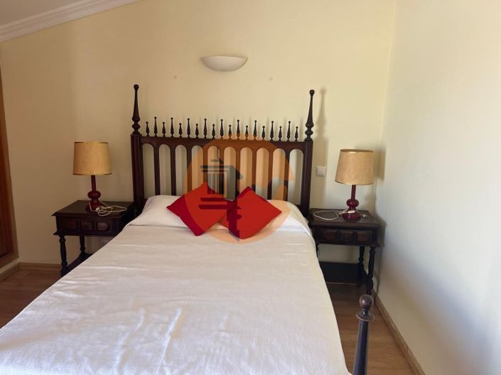 Image No.18-2 Bed House for sale