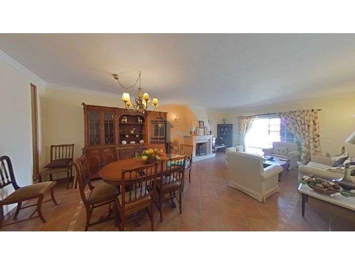 Image No.3-2 Bed House for sale