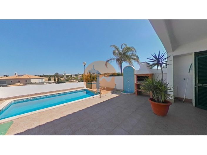 Image No.44-2 Bed House for sale