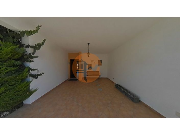 Image No.47-2 Bed House for sale