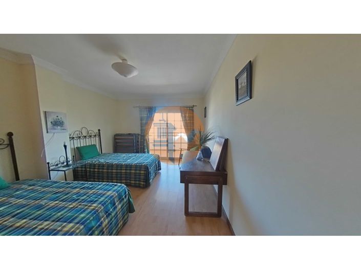 Image No.49-2 Bed House for sale