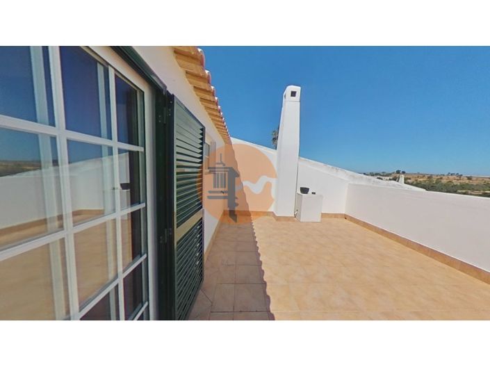 Image No.56-2 Bed House for sale