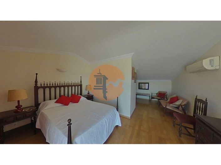 Image No.59-2 Bed House for sale