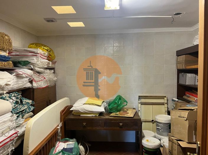 Image No.7-2 Bed House for sale