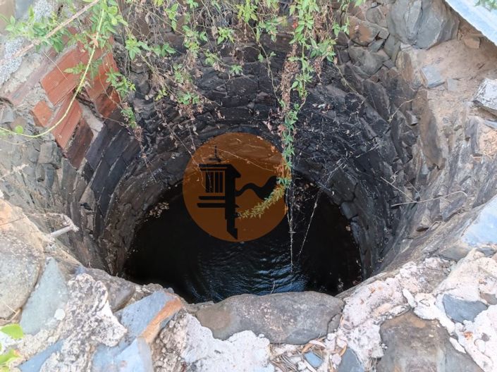 Image No.3-Commercial for sale