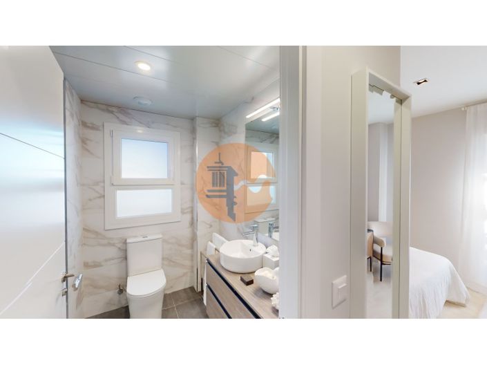 Image No.22-2 Bed Apartment for sale