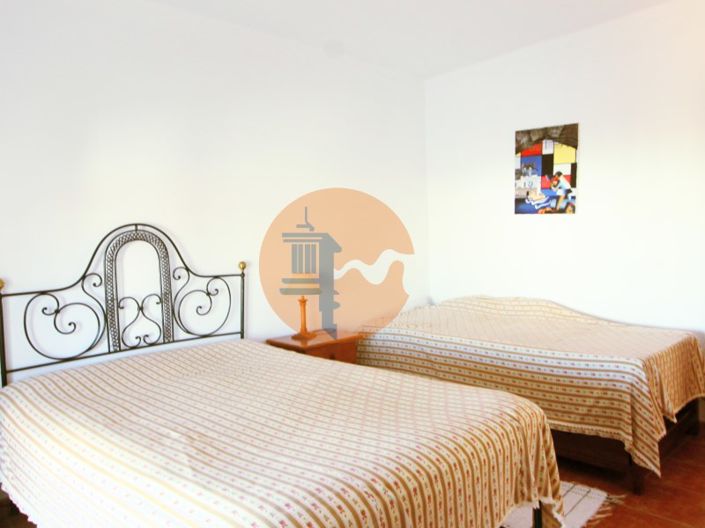 Image No.19-2 Bed Apartment for sale