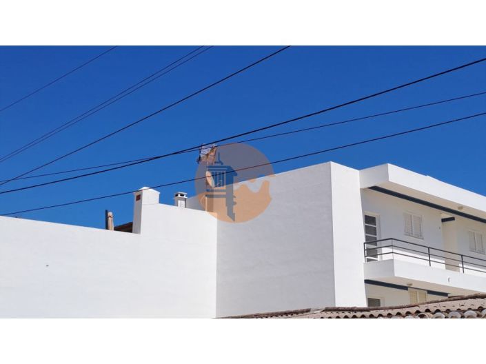 Image No.42-2 Bed Apartment for sale