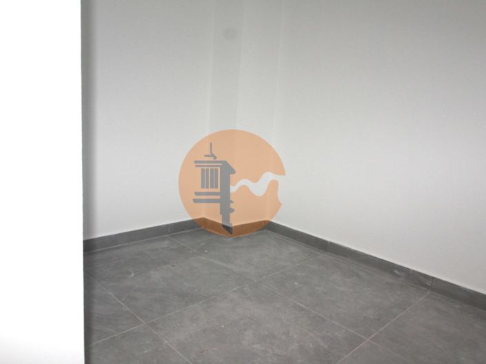 Image No.25-3 Bed House for sale