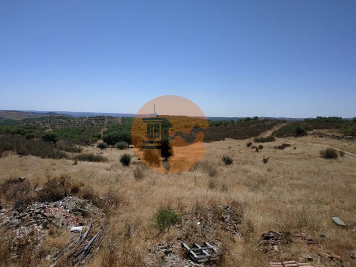 Image No.30-6 Bed Farmhouse for sale