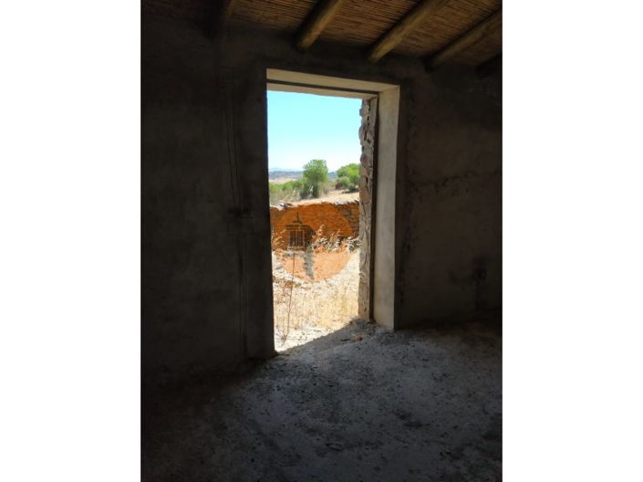 Image No.53-6 Bed Farmhouse for sale