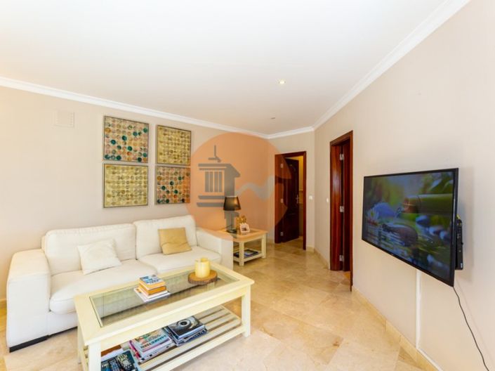 Image No.20-5 Bed House for sale