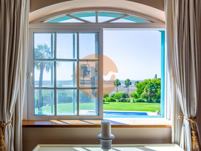 Image No.28-5 Bed House for sale