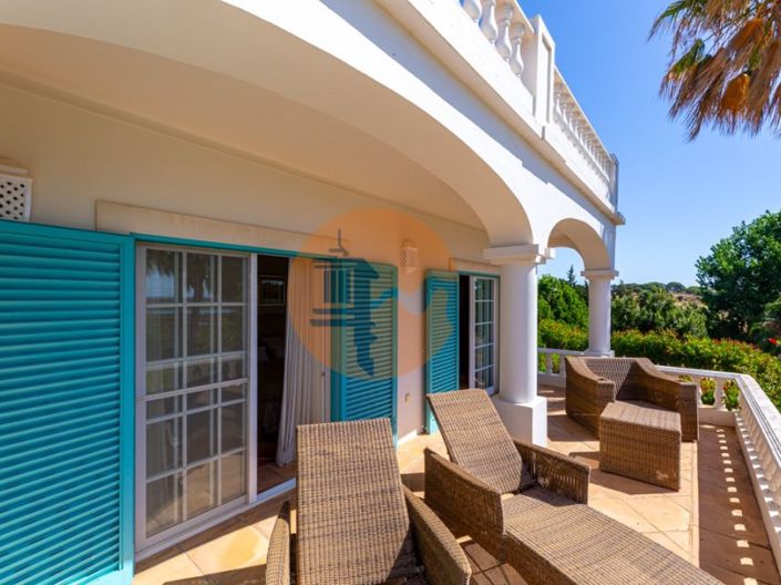 Image No.54-5 Bed House for sale