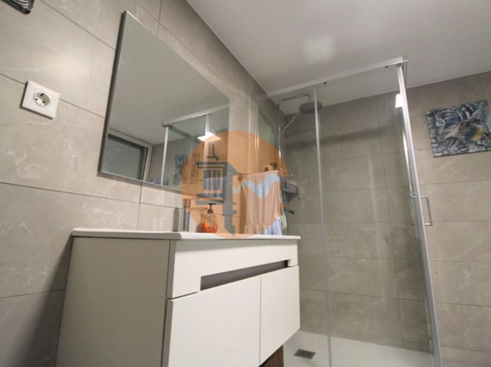 Image No.32-4 Bed House for sale