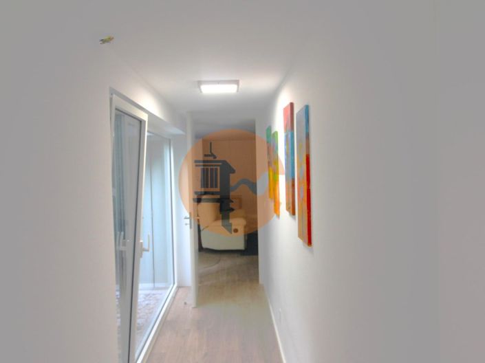 Image No.36-4 Bed House for sale